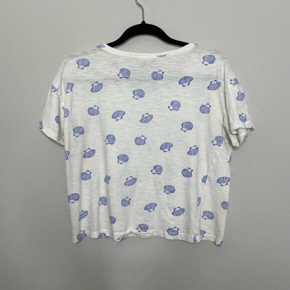 Forever 21 T-Shirt Boxy Fit Round Neck Seashell Pattern Short‎ Sleeve White M - Picture 2 of 10